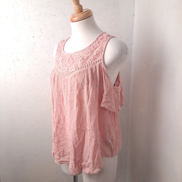 Lily Morgan | Pink cold shoulder t shirt with lace details - Picture 2 of 13